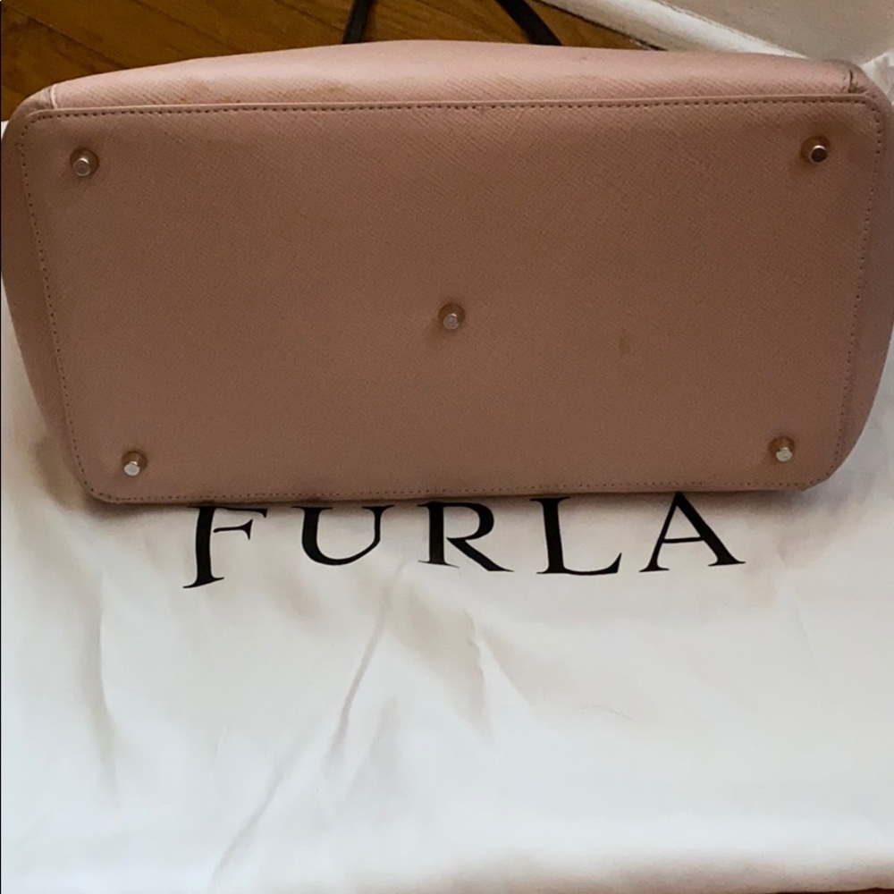 Tote - Picture 5 of 5